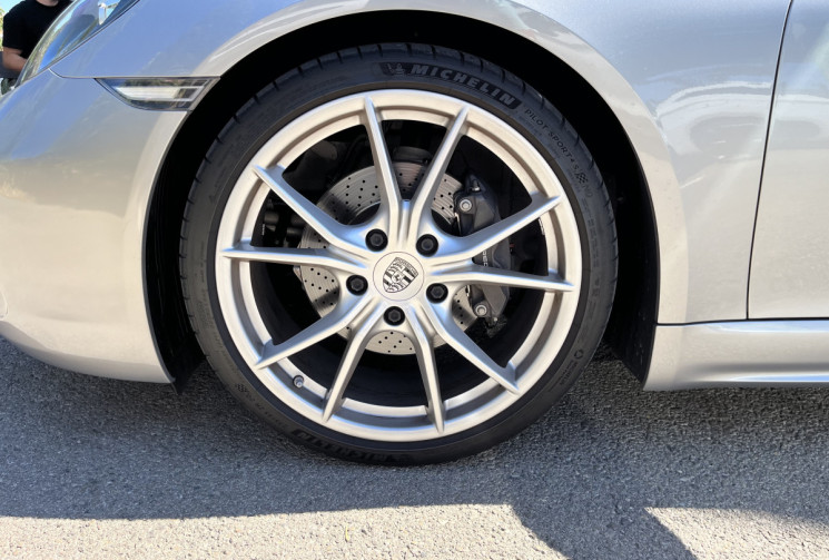 PORSCHE BOXSTER 718 (982) 2.0 300ch PDK / très bien optionnée
