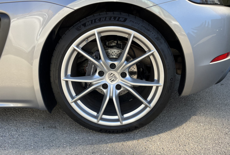 PORSCHE BOXSTER 718 (982) 2.0 300ch PDK / très bien optionnée