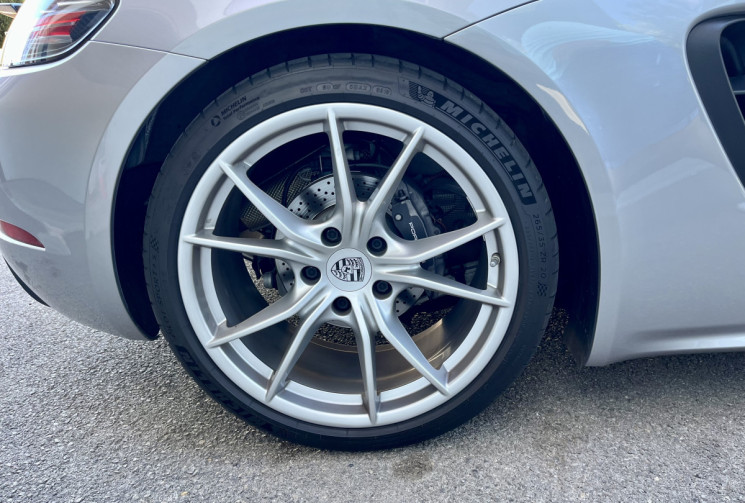 PORSCHE BOXSTER 718 (982) 2.0 300ch PDK / très bien optionnée