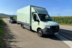 Mercedes Sprinter 519 BVA 163 CV  CAZOO TRANSPORT VEHICULES DE LUXE 
