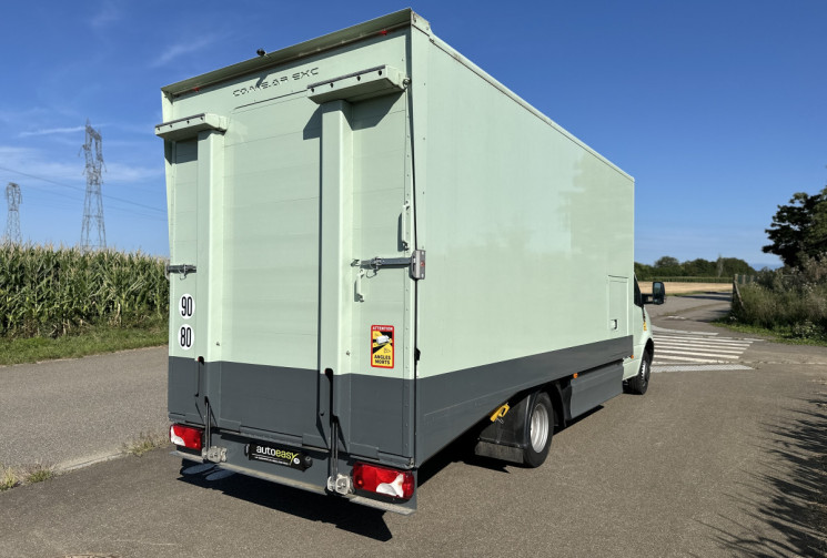 Mercedes Sprinter 519 BVA 163 CV  CAZOO TRANSPORT VEHICULES DE LUXE 