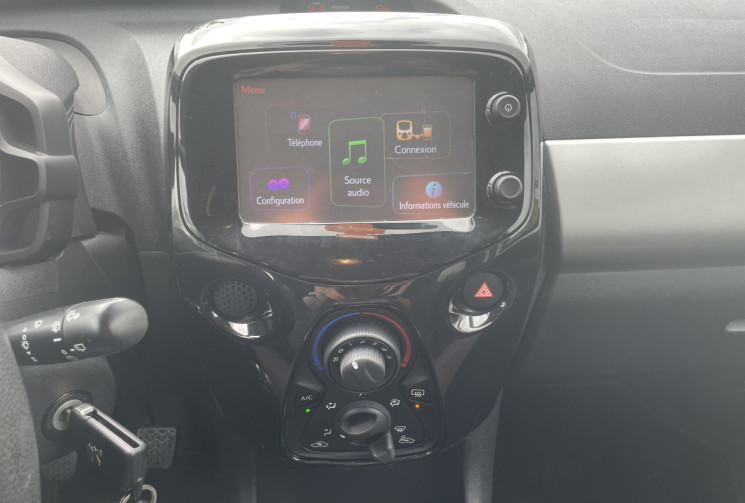 PEUGEOT 108 ALLURE TOP 1.2 82cv * Distribution Faite Pour la vente