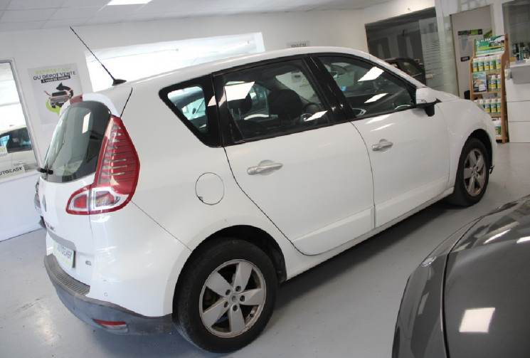 Renault Scénic 1.9 l dci 130 cv  moteur a chaine 