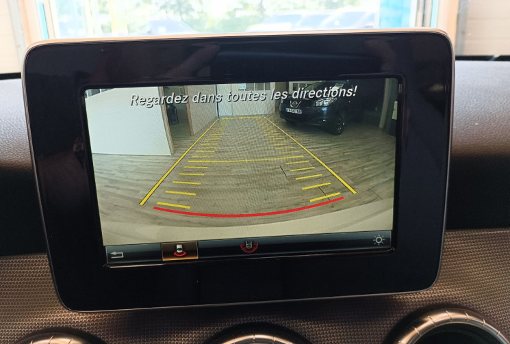Mercedes CLA Shooting Brake 180 d Sensation