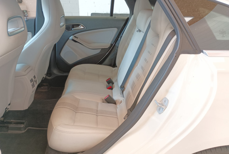 Mercedes CLA Shooting Brake 180 d Sensation