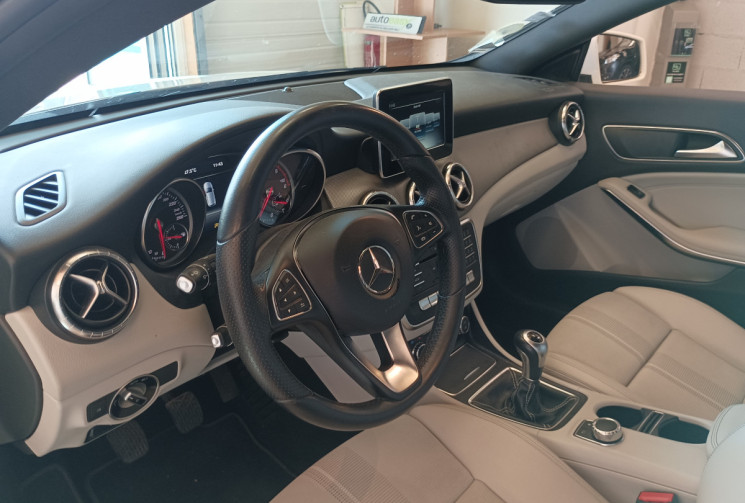 Mercedes CLA Shooting Brake 180 d Sensation