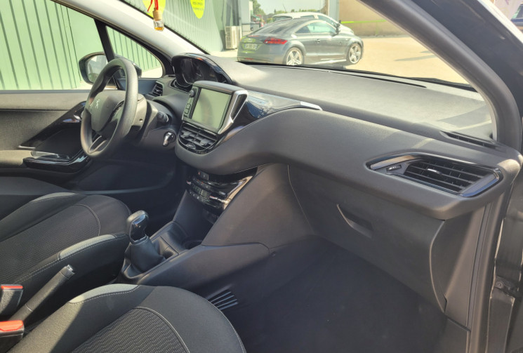 Peugeot 208 ACTIVE 1.6 BLUE HDi FAP 100 cv