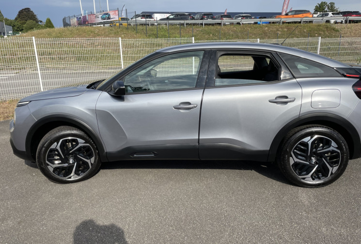 Citroën C4 III  1.2 PureTec 130 cv S&S  BVA EAT8 FEEL PACK  4500 KMS