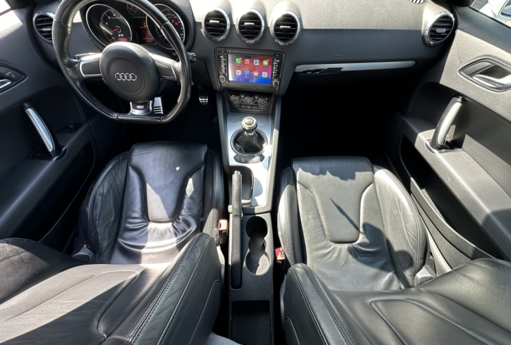 AUDI TT 2.0 TFSI / 200 Ch / S line