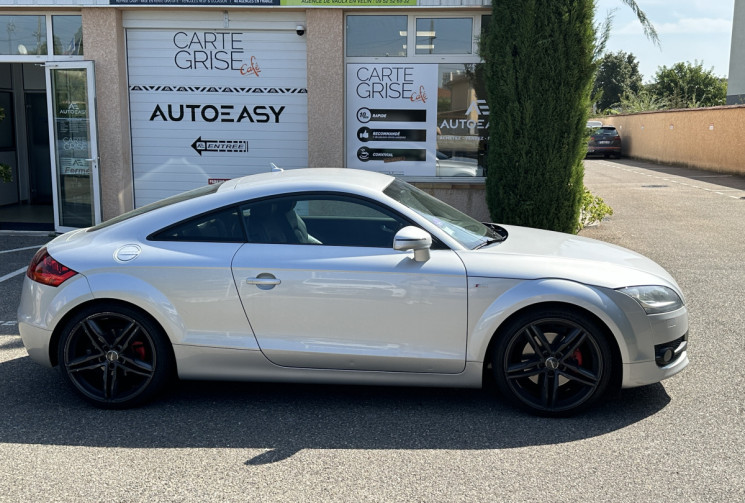 AUDI TT 2.0 TFSI / 200 Ch / S line