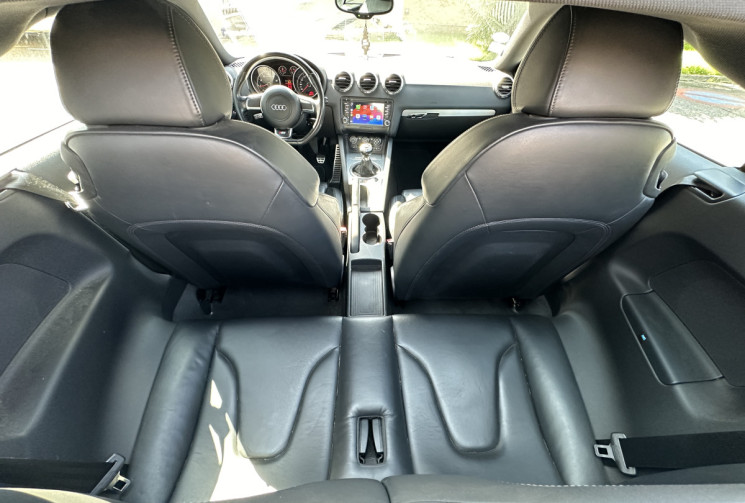 AUDI TT 2.0 TFSI / 200 Ch / S line