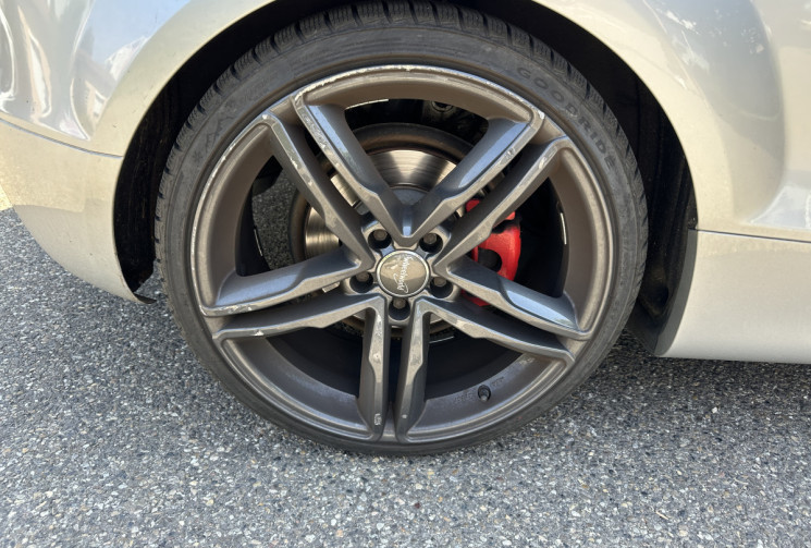 AUDI TT 2.0 TFSI / 200 Ch / S line