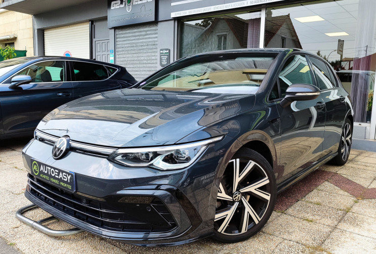 Volkswagen Golf 8 / 1.5 eTSi 150 cv / R line / Suivi VW
