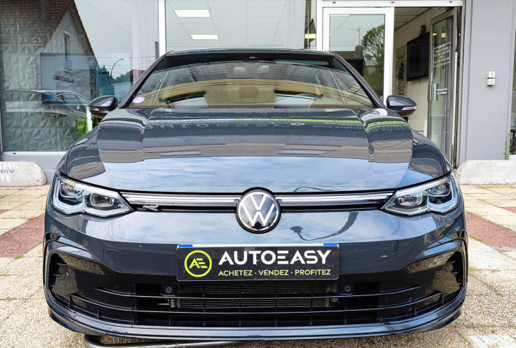 Volkswagen Golf 8 / 1.5 eTSi 150 cv / R line / Suivi VW