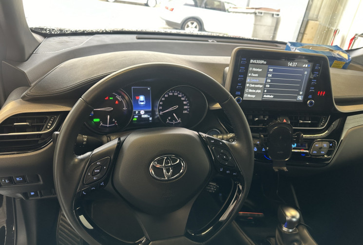 TOYOTA C-HR DYNAMIQUE ULTIMATE