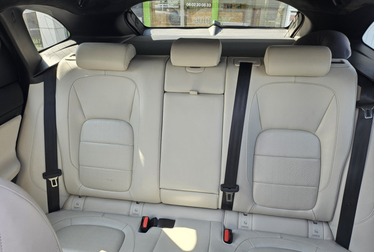JAGUAR F-PACE V6 3.0D 300 cv Première Edition 4x4 BVA8 