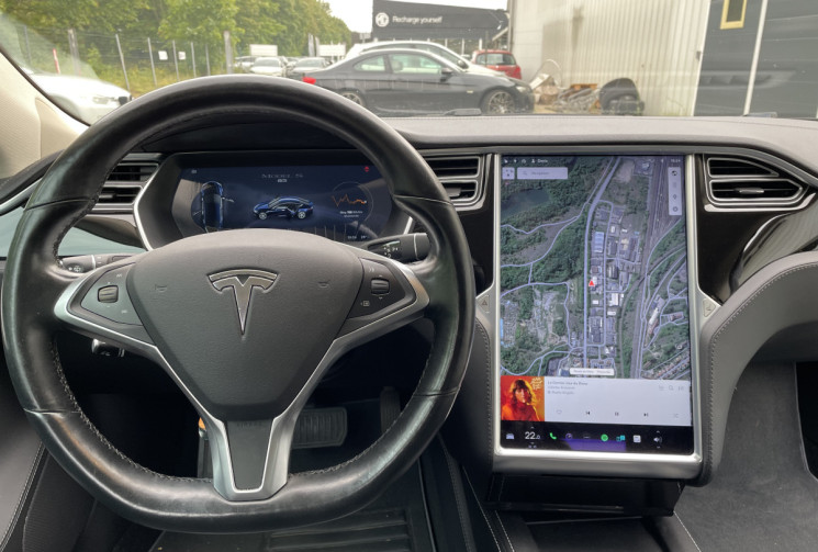TESLA MODEL S 367 ch 85 kWh/AUTOPILOT/SUPER CHARGEUR A VIE/PACK HIVER/CAMERA