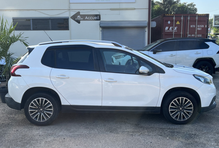 Peugeot 2008 1.6 BlueHDi 100 cv Allure // bon état // Première main