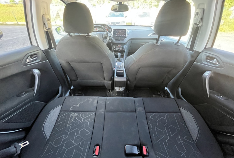 Peugeot 2008 1.6 BlueHDi 100 cv Allure // bon état // Première main