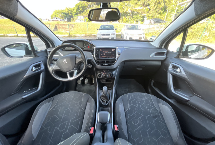 Peugeot 2008 1.6 BlueHDi 100 cv Allure // bon état // Première main