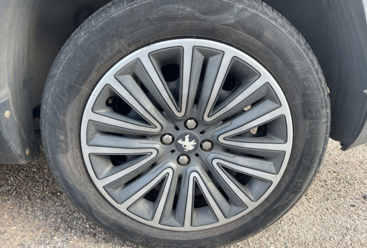 Peugeot 2008 1.6 BlueHDi 100 cv Allure // bon état // Première main