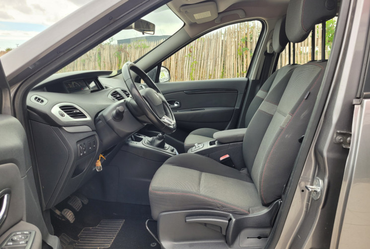 Renault GRAND SCENIC III Phase 2 1.6 dCi FAP Energy eco2 130 cv