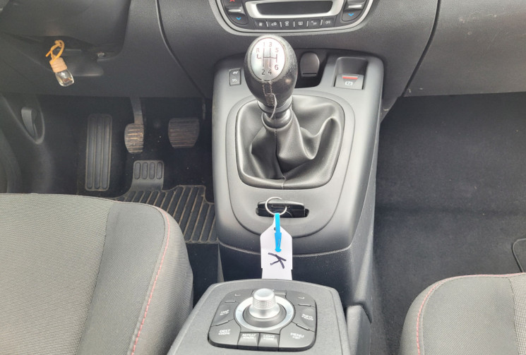 Renault GRAND SCENIC III Phase 2 1.6 dCi FAP Energy eco2 130 cv