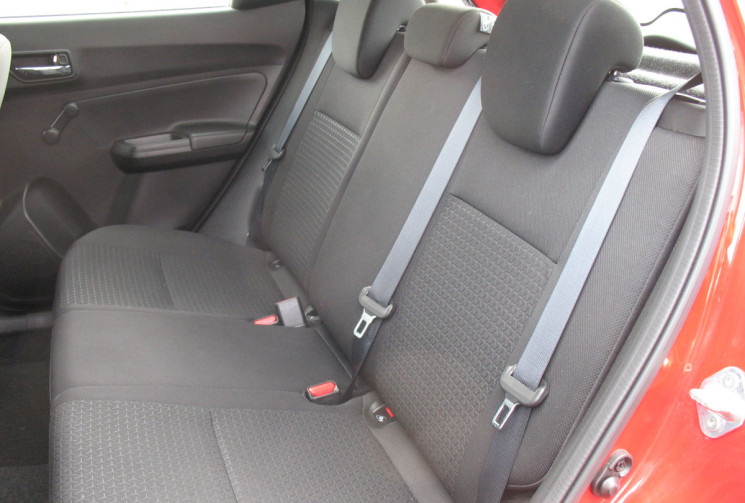 Suzuki SWIFT 1.2 Dualjet Hybrid 90 Avantage Euro6d-T