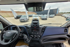 IVECO DAILY VI Fourgon Phase 2 35C18 3.0 D 16V Hi-Matic 180 cv Boîte auto