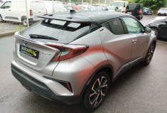 Toyota C-HR Hybride 1.8 122 Graphic 2WD E-CVT / Entretien 100% Toyota
