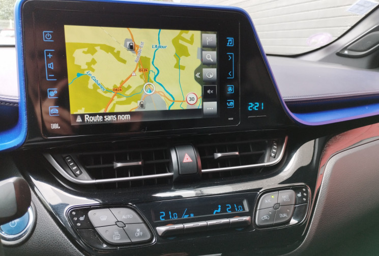 Toyota C-HR Hybride 1.8 122 Graphic 2WD E-CVT / Entretien 100% Toyota