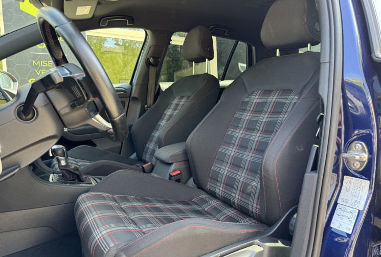 Volkswagen Golf 7 GTI Performance 2.0 TFSi 230 ch DSG6 / DYNAUDIO / Camera / Carplay / Garantie 6