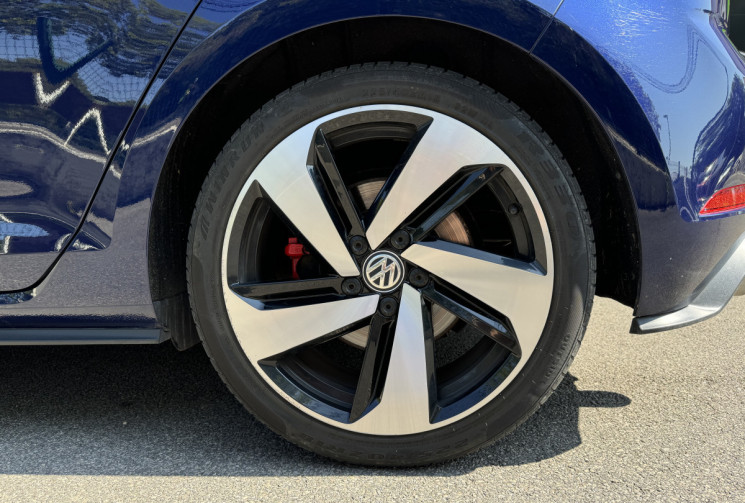 Volkswagen Golf 7 GTI Performance 2.0 TFSi 230 ch DSG6 / DYNAUDIO / Camera / Carplay / Garantie 6