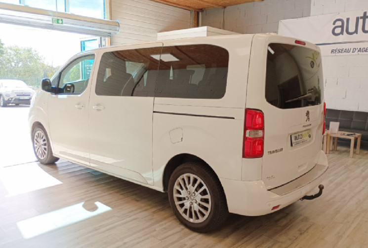 Peugeot TRAVELLER 8 PLACES Standard 1.5 Blue HDi 16V Combi moyen S&S 120 cv