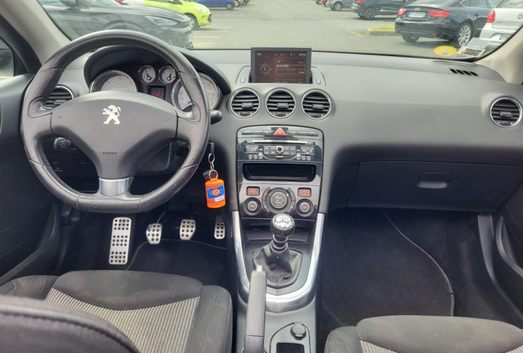 PEUGEOT 308 CC 2.0 HDi FAP Sport Pack