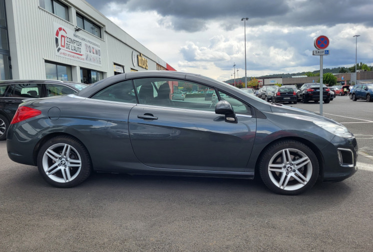 PEUGEOT 308 CC 2.0 HDi FAP Sport Pack