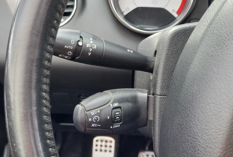 PEUGEOT 308 CC 2.0 HDi FAP Sport Pack