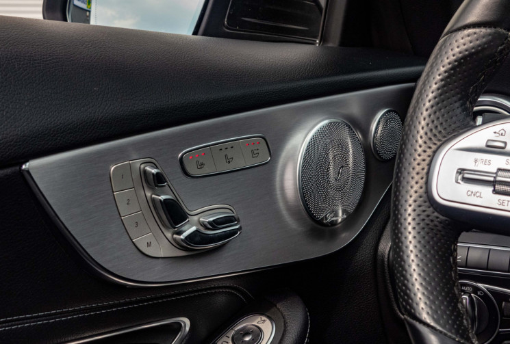 Mercedes Classe C Cabriolet 200 AMG Line CAM360 TETE HAUTE BURMESTER MULTIBEAM PREMIUM + TOIT ROUGE