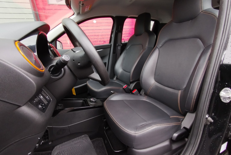 Dacia Spring 45 ch 27.4 KW/h Confort Plus * achat intégral *