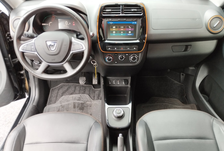 Dacia Spring 45 ch 27.4 KW/h Confort Plus * achat intégral *