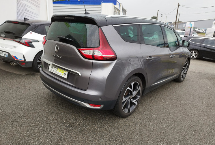 Renault SCENIC Grand Scénic IV 1.7 dCi EDC6 120 CV BVA BOSE