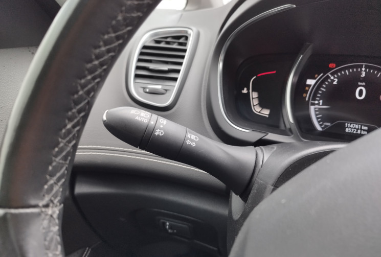 Renault SCENIC Grand Scénic IV 1.7 dCi EDC6 120 CV BVA BOSE