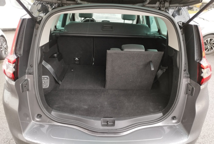 Renault SCENIC Grand Scénic IV 1.7 dCi EDC6 120 CV BVA BOSE