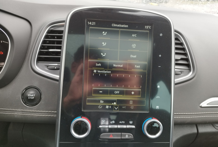 Renault SCENIC Grand Scénic IV 1.7 dCi EDC6 120 CV BVA BOSE