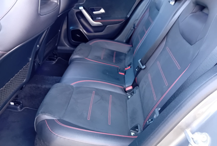 Mercedes Classe A 35 AMG 4MATIC 7G-DCT 306 CV - Toit Ouvrant - Burmester - Boutons AMG Oled