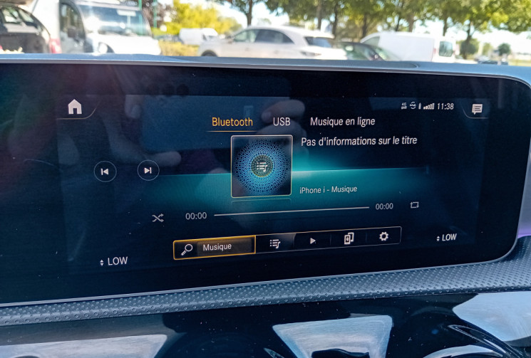 Mercedes Classe A 35 AMG 4MATIC 7G-DCT 306 CV - Toit Ouvrant - Burmester - Boutons AMG Oled