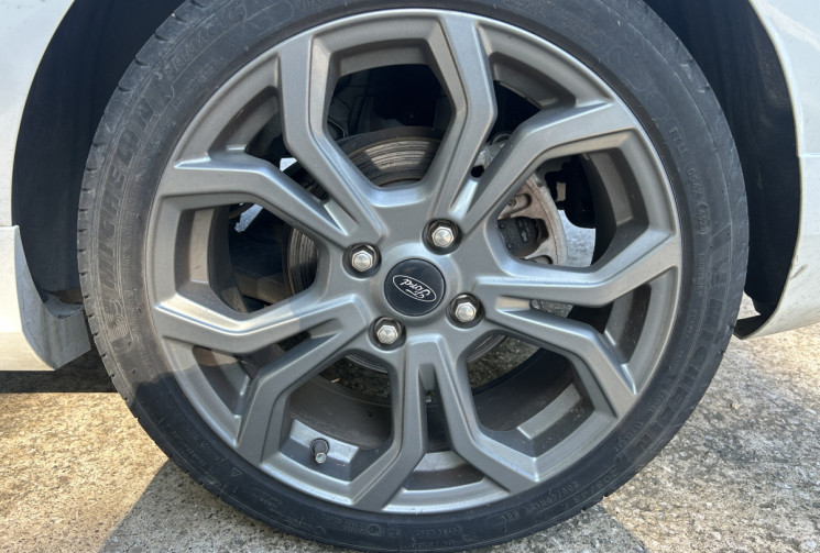 Ford FIESTA VII 1.0 SCTi EcoBoost mHEV 155 ST Line Première main / extension de garantie Ford 