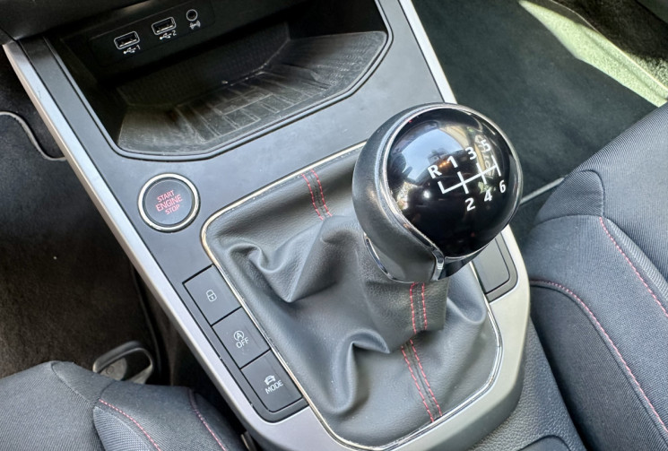 SEAT ARONA 1.0 TSI 116 FR * ENTRETIEN COMPLET A JOUR * CT OK * GARANTIE 6 MOIS
