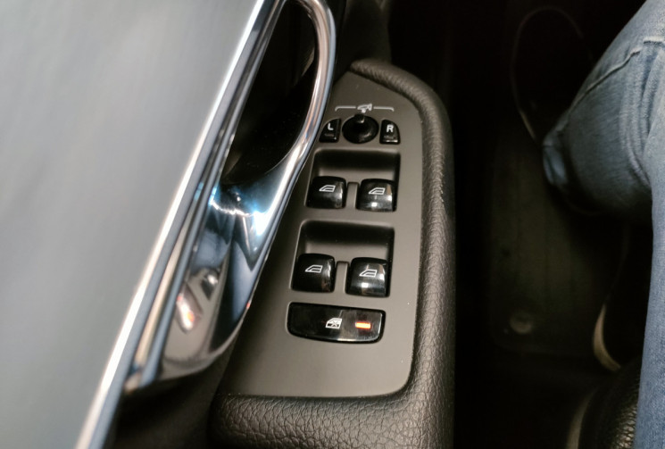 Volvo XC90  D4 190ch Momentum Geartronic 5 places