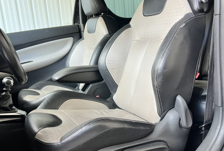 CITROEN DS3 1.6 155 SO CHIC 